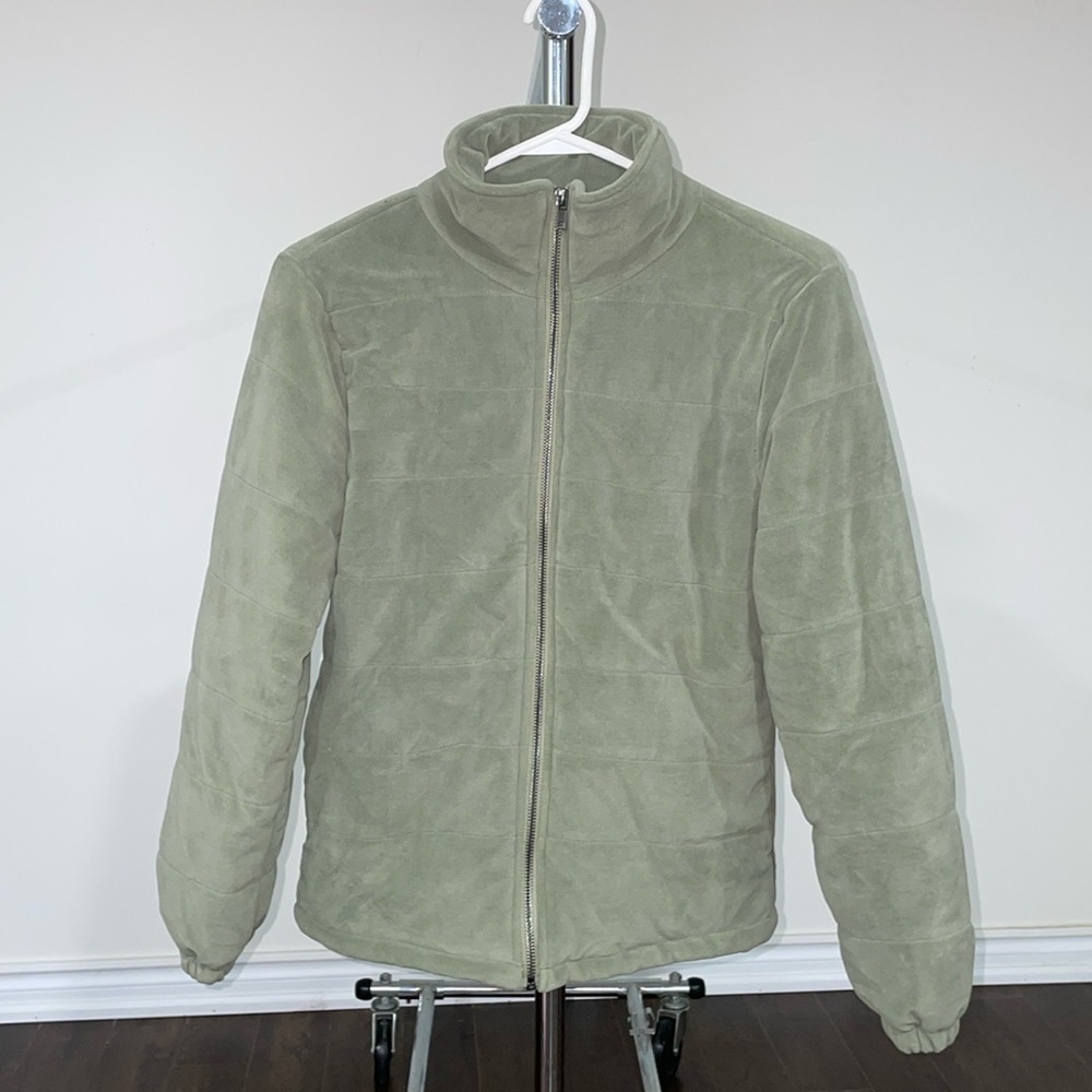 Women Quilted Zip-Up Jacket - Picture 4 of 7